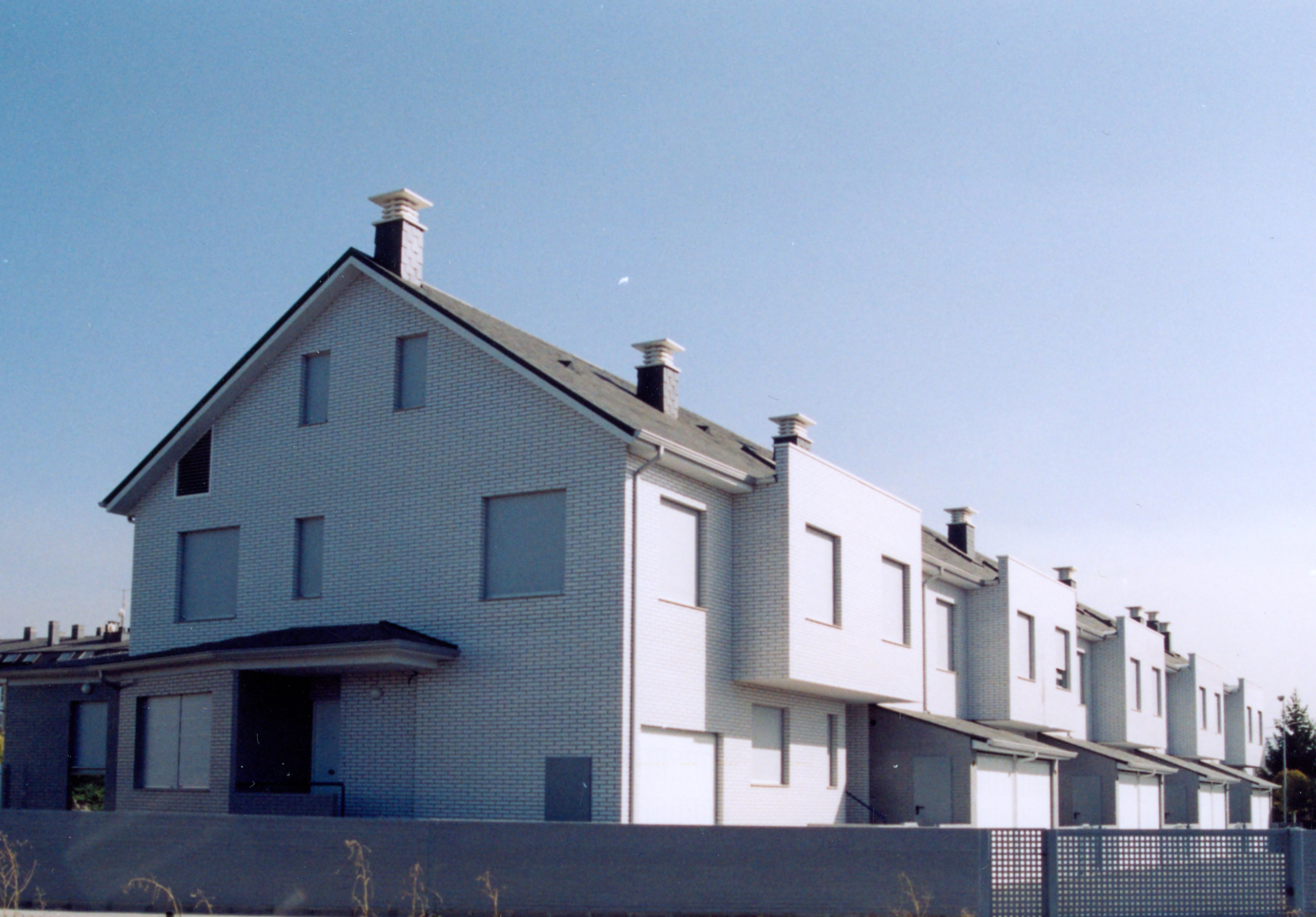10 viviendas unifamiliares adosadas, Calle Camino del Francés, Ponferrada (León)